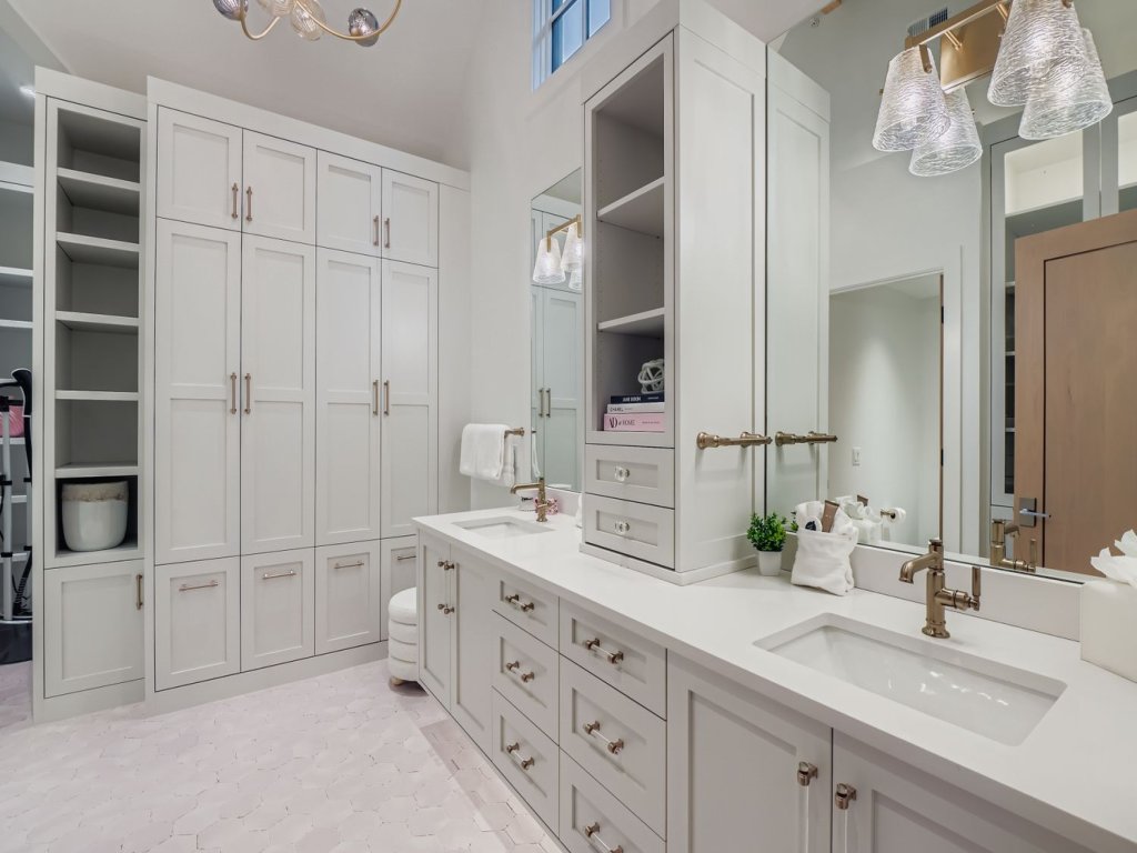 Walk to Main Street Luxury Escape with Hot Tub 173 Vacation Rental in Park City - RedAwning