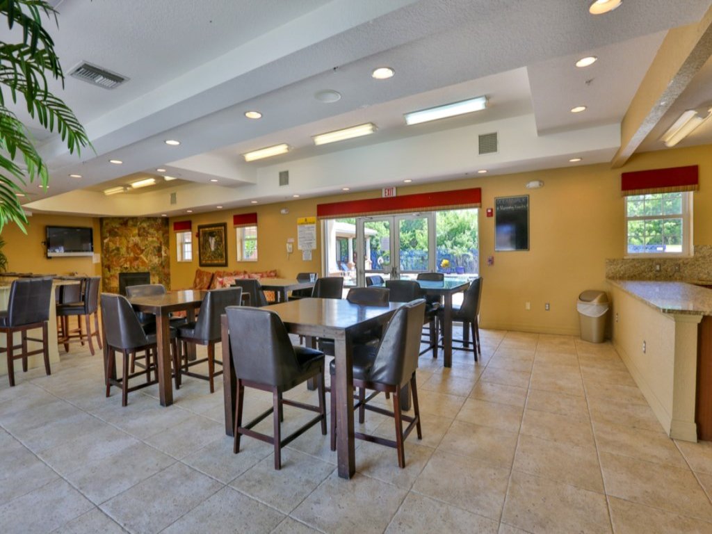 Kid Friendly Condo with Pool, basketball, bocce, hot tub, and more! Vacation Rental in New Smyrna Beach - RedAwning