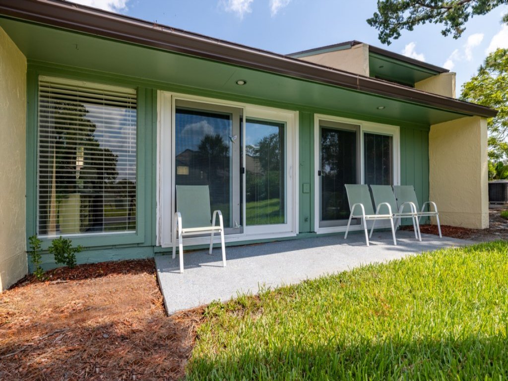 Beautifully Decorated townhome in Sugar Mill NSB Vacation Rental in New Smyrna Beach - RedAwning