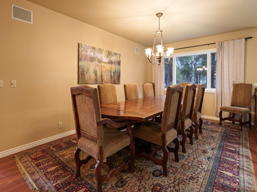 Winners Circle 30 Vacation Rental in Sunriver - RedAwning