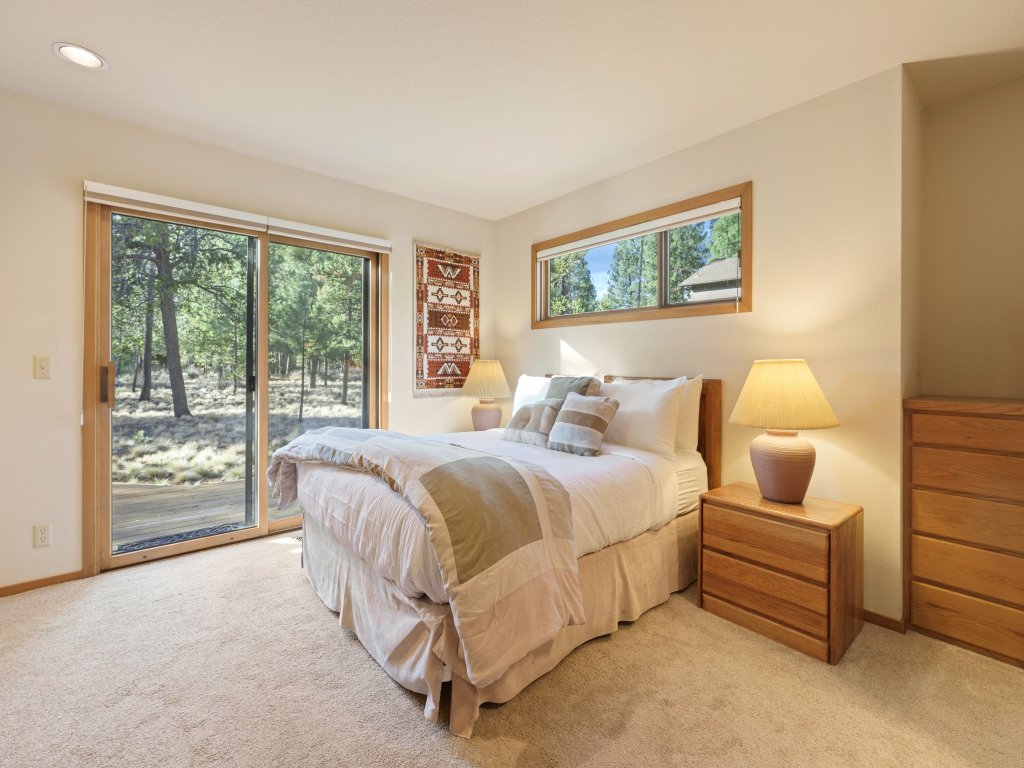 Tokatee 1 Vacation Rental in Sunriver - RedAwning