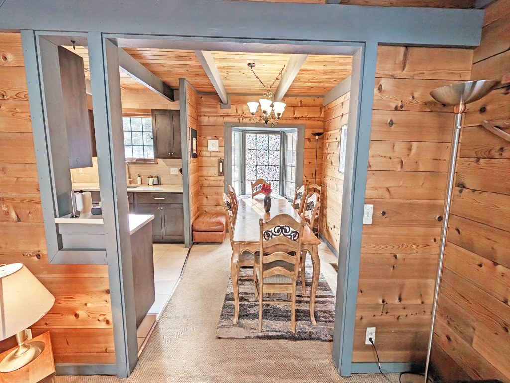 Lava Top 1 Vacation Rental in Sunriver - RedAwning