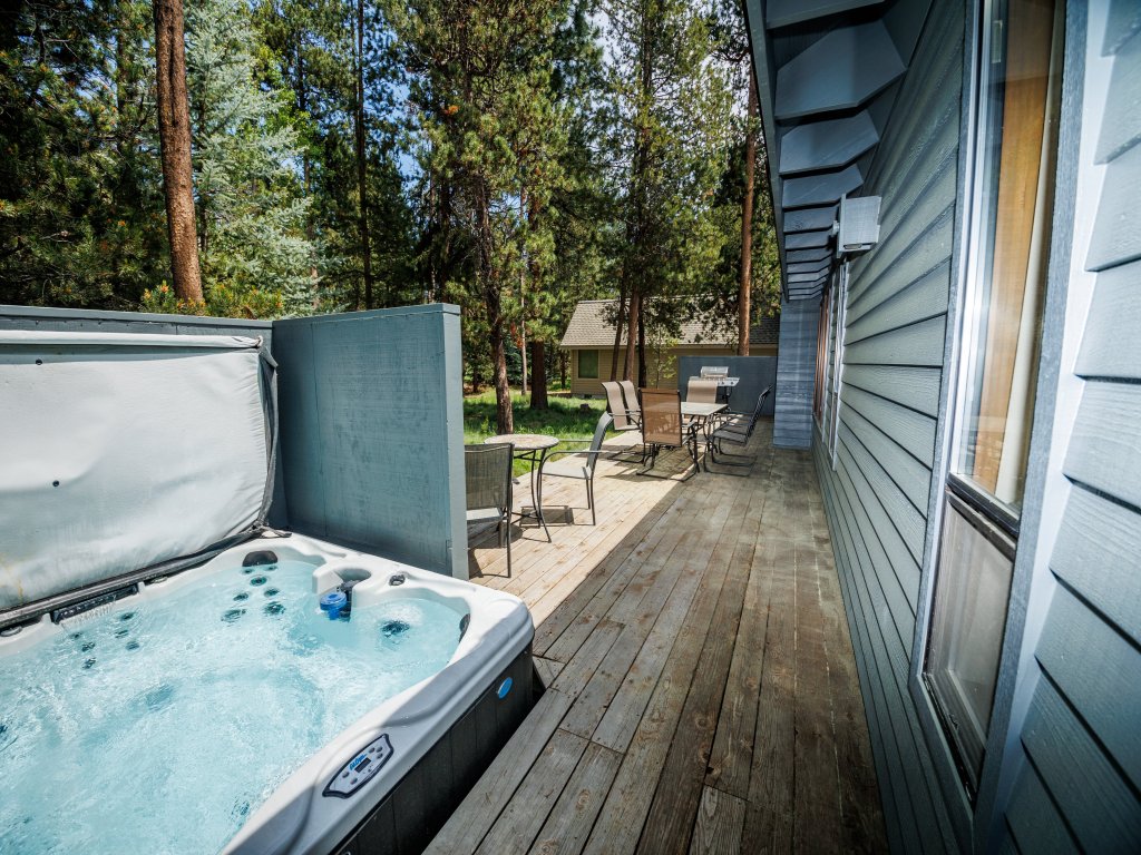 Blue Goose 16 Vacation Rental in Sunriver - RedAwning