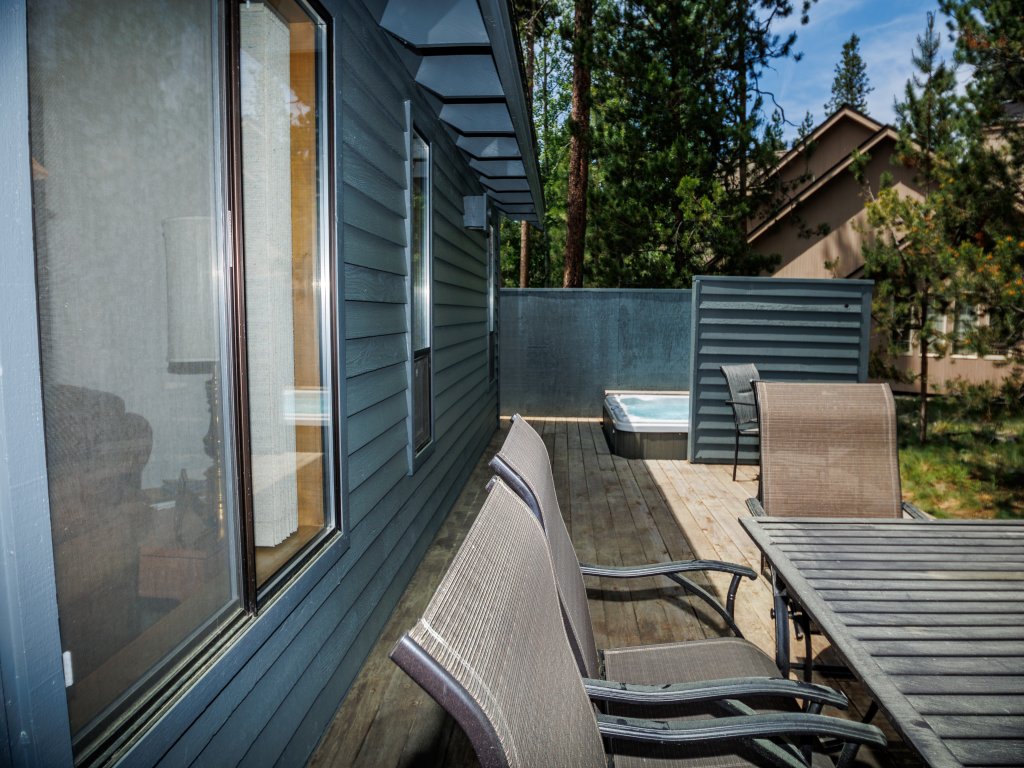 Blue Goose 16 Vacation Rental in Sunriver - RedAwning