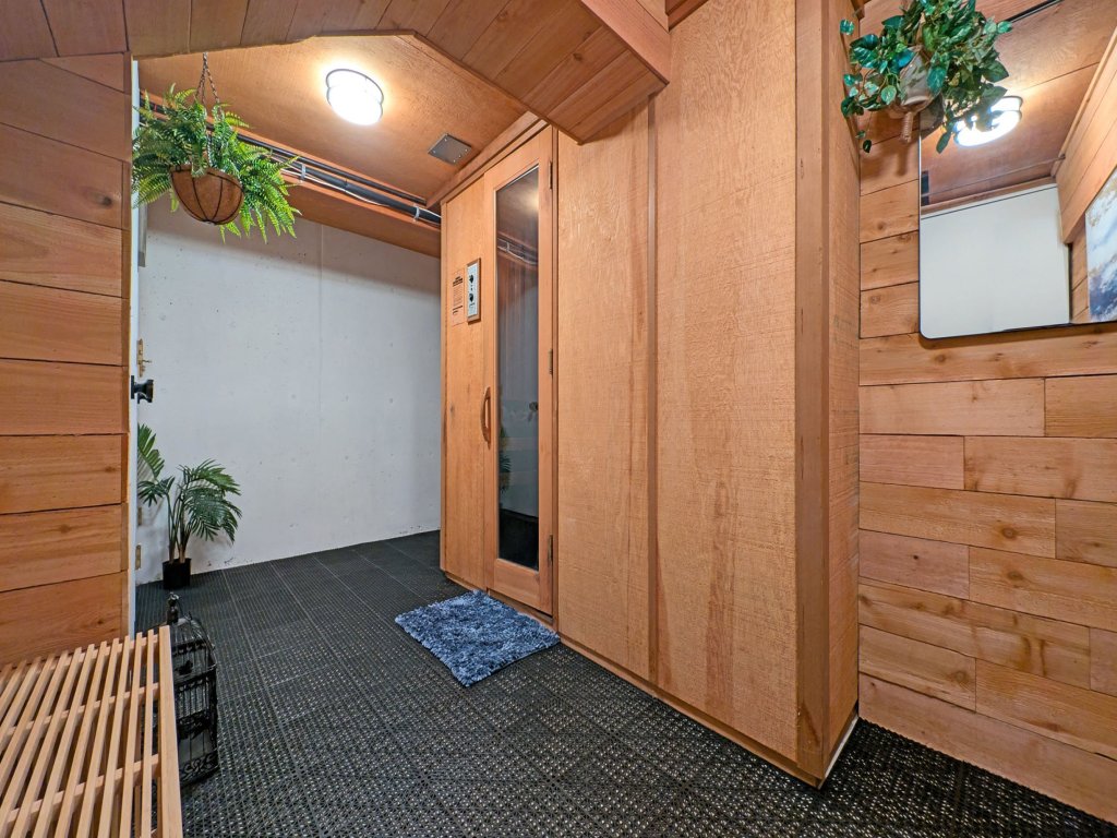 Grouse 4 Vacation Rental in Sunriver - RedAwning