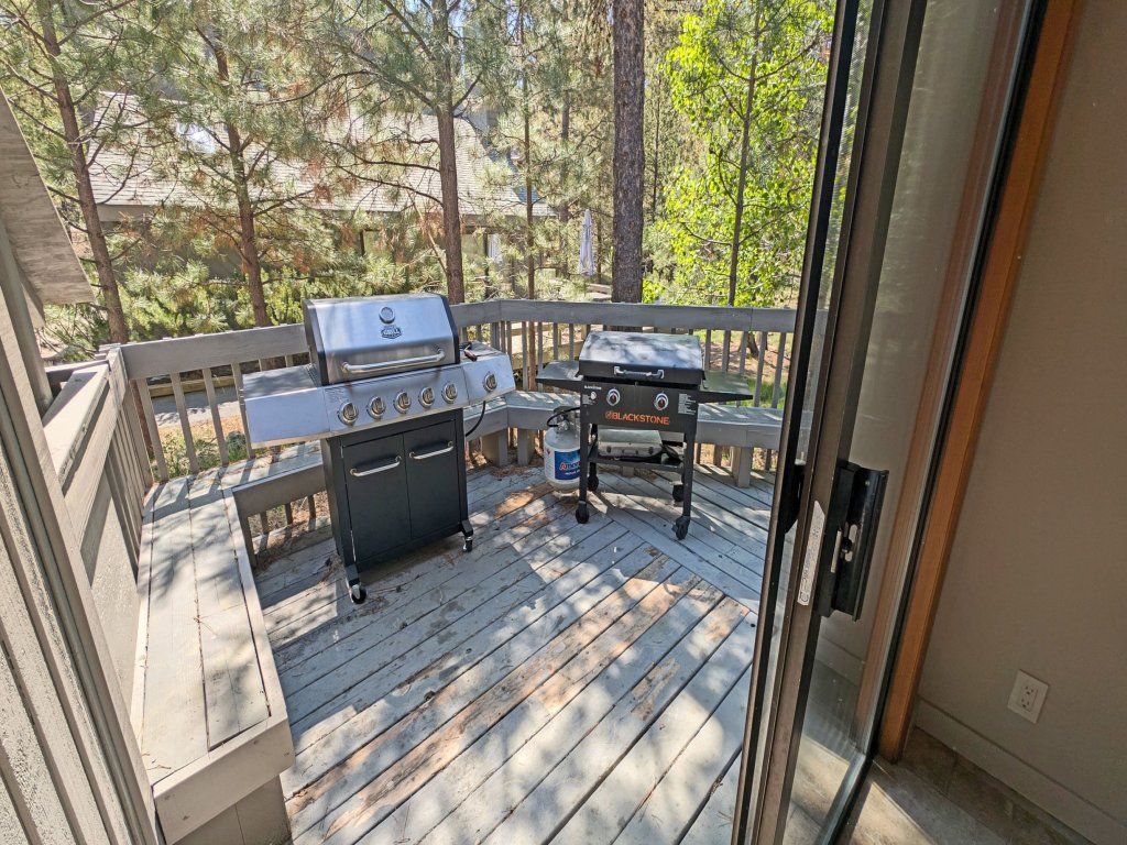 Red Fir 20 Vacation Rental in Sunriver - RedAwning