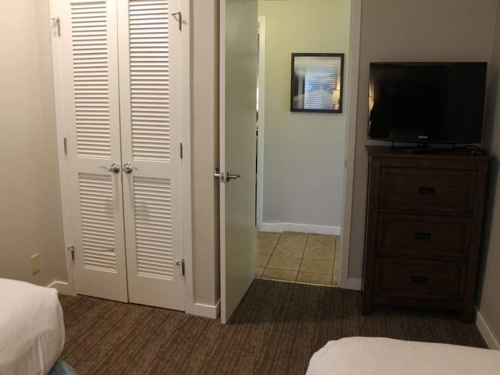 7th Mtn 923B Vacation Rental in Bend - RedAwning