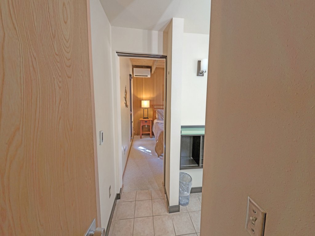 Salishan 5 Vacation Rental in Sunriver - RedAwning