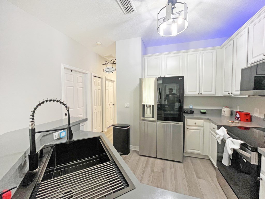 Oakwater Lookout Vacation Rental in Kissimmee - RedAwning