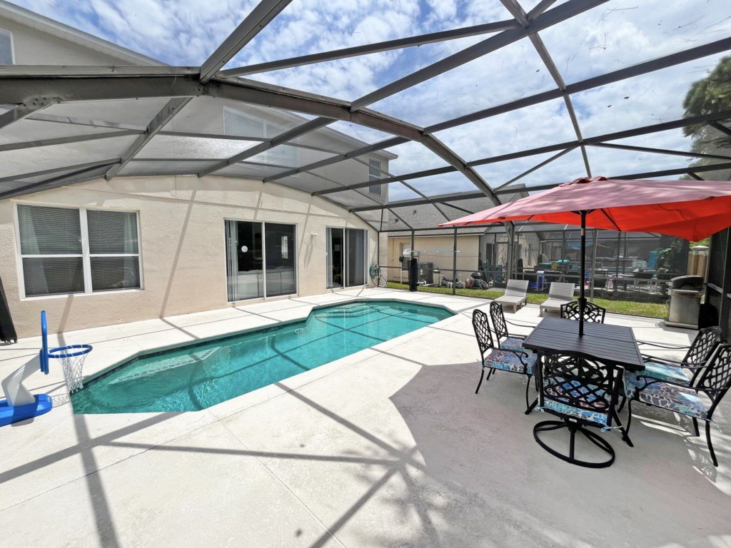 Endless Summer Vacation Rental in Kissimmee - RedAwning