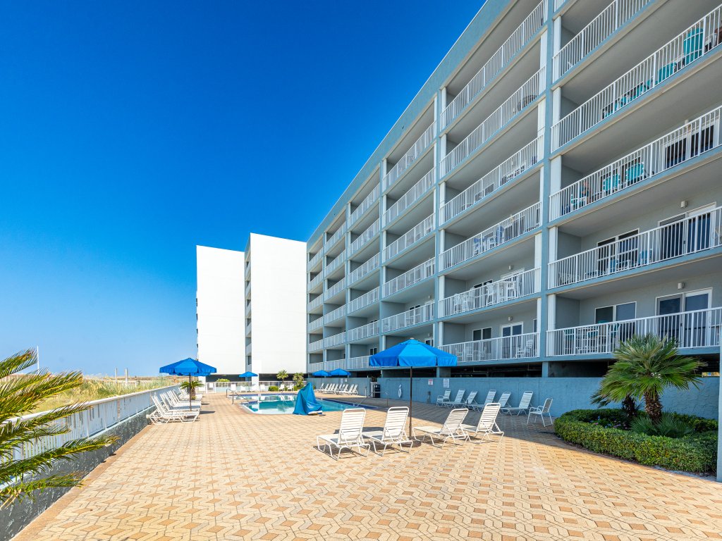 Islander Beach Resort 504 Vacation Rental in Fort Walton Beach - RedAwning