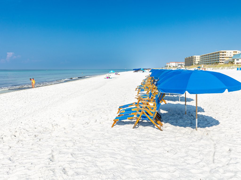 Islander Beach Resort 504 Vacation Rental in Fort Walton Beach - RedAwning