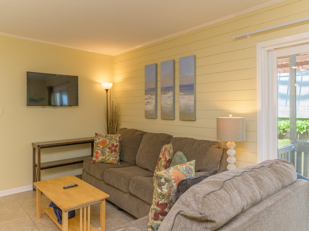 Tiki 122 -Renovated Ground-Floor Condo w/ Heated Pools Vacation Rental in South Padre Island - RedAwning