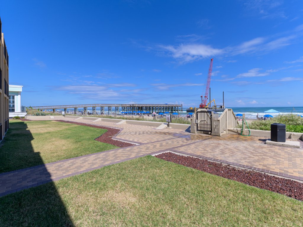 Tiki 132 - Bright Ocean View 1BR Condo w/ Balcony Vacation Rental in South Padre Island - RedAwning