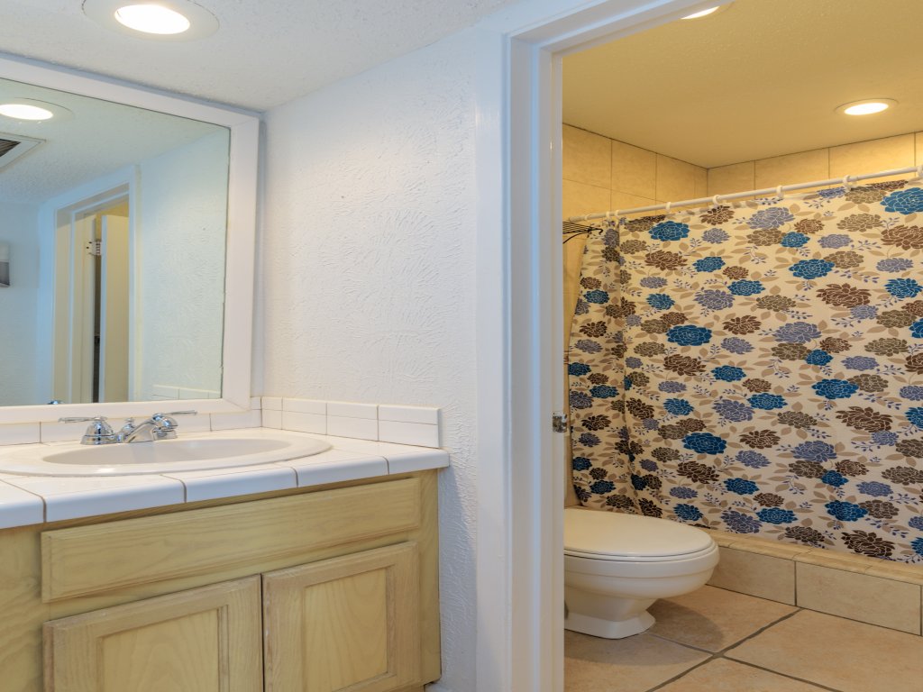Tiki 336 - Partial Beach View Condo With Balcony Vacation Rental in South Padre Island - RedAwning