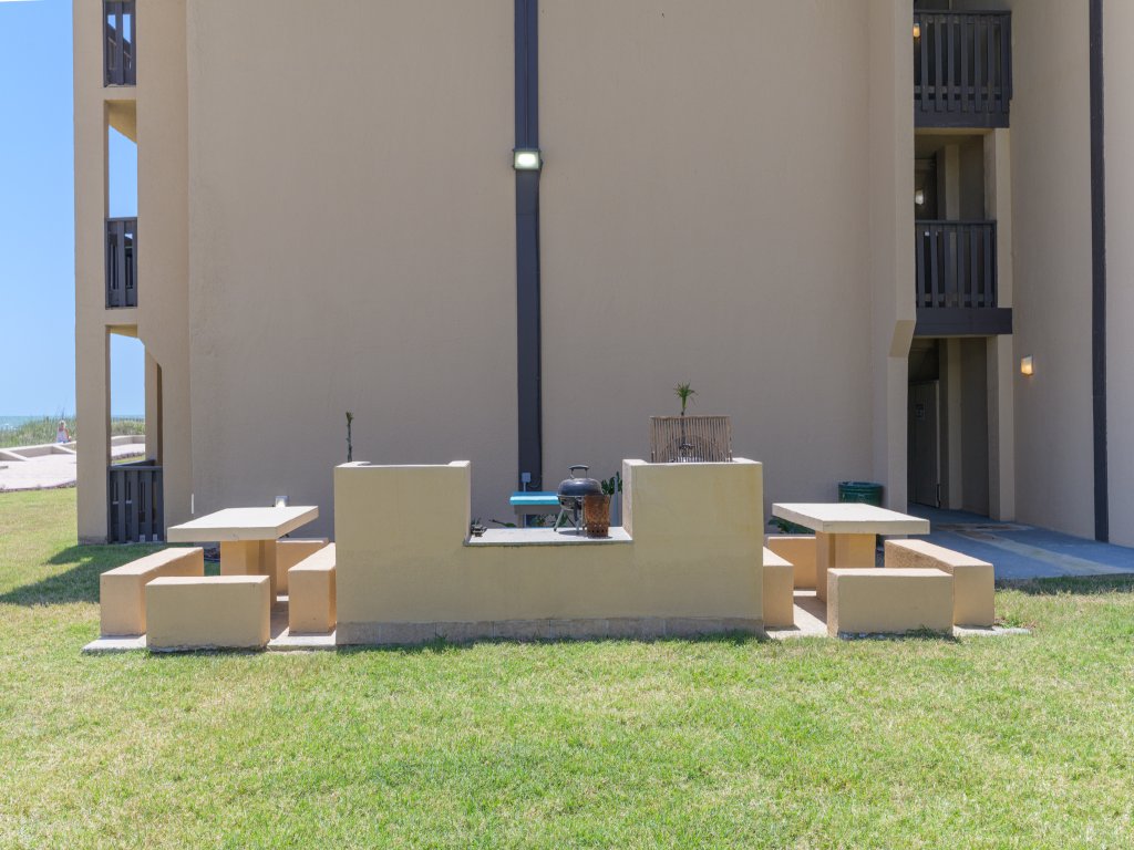 Tiki 332 - Oceanview 1BR Condo with Large Balcony Vacation Rental in South Padre Island - RedAwning