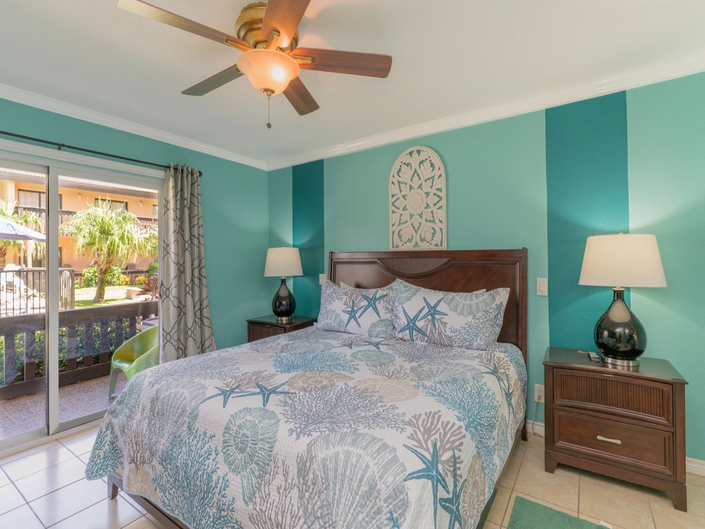 Tiki 151 - Beach Access Standard 1BR Condo Vacation Rental in South Padre Island - RedAwning