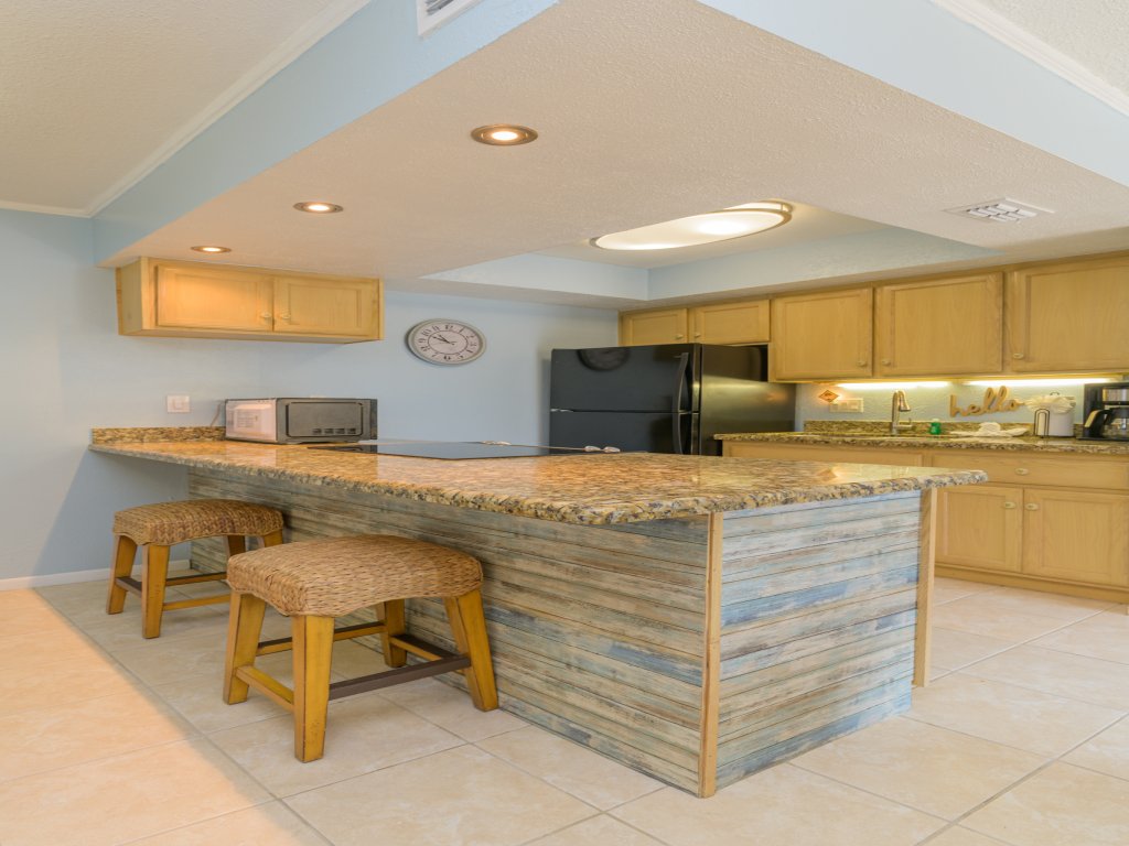 Tiki 227 - Gorgeous 1BR Condo Overlooking the Pool Vacation Rental in South Padre Island - RedAwning