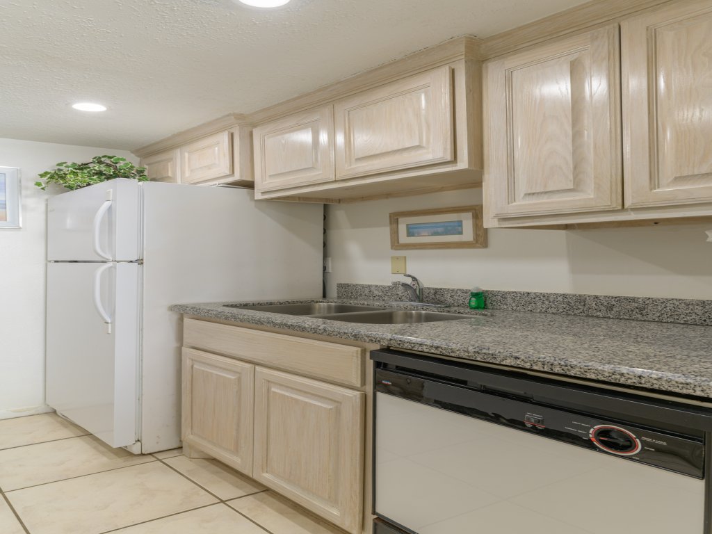 Tiki 218 - Close to the Beach 1BR Condo Sleeps 4 Vacation Rental in South Padre Island - RedAwning