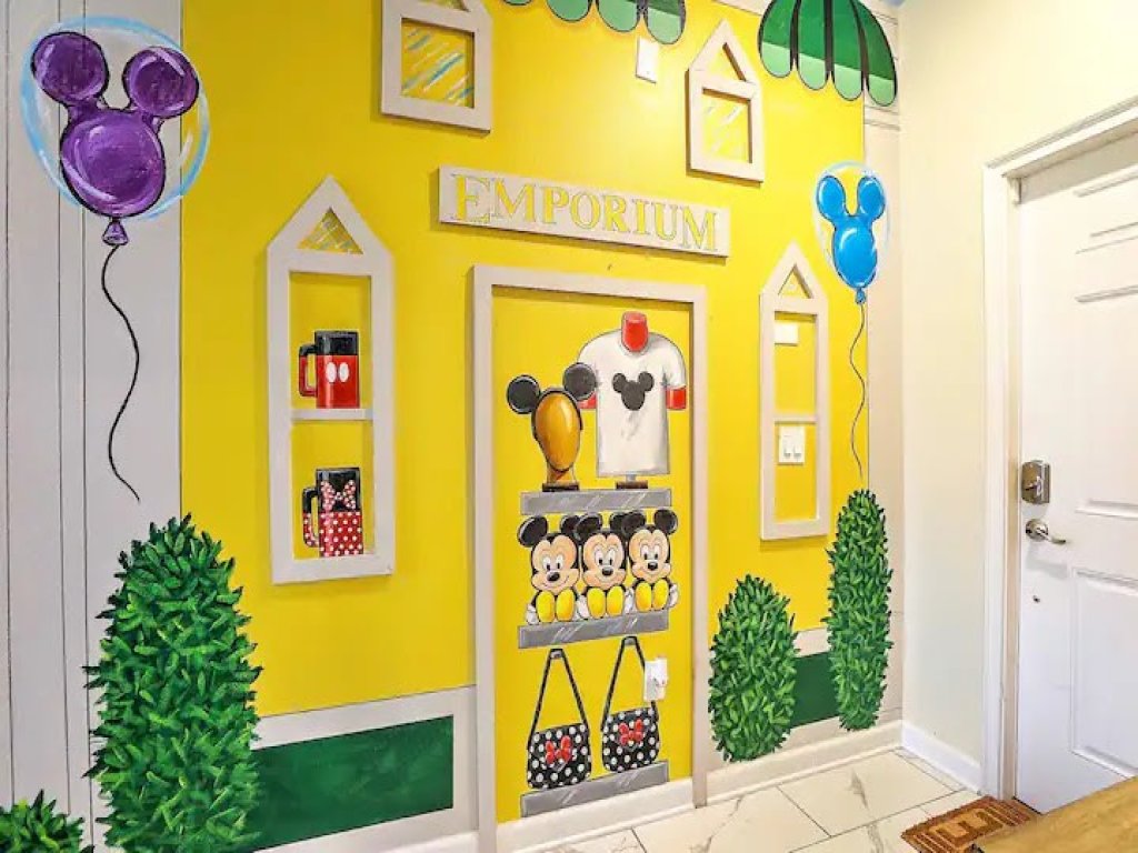 Let's Glo Now Adventure Cove Villa Vacation Rental in Kissimmee - RedAwning