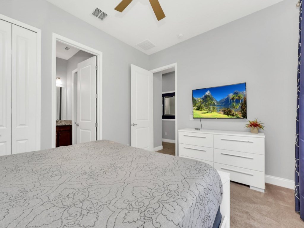 5 Bed Multiple Bunks Perfect For Kids With Pool! Vacation Rental in Davenport - RedAwning