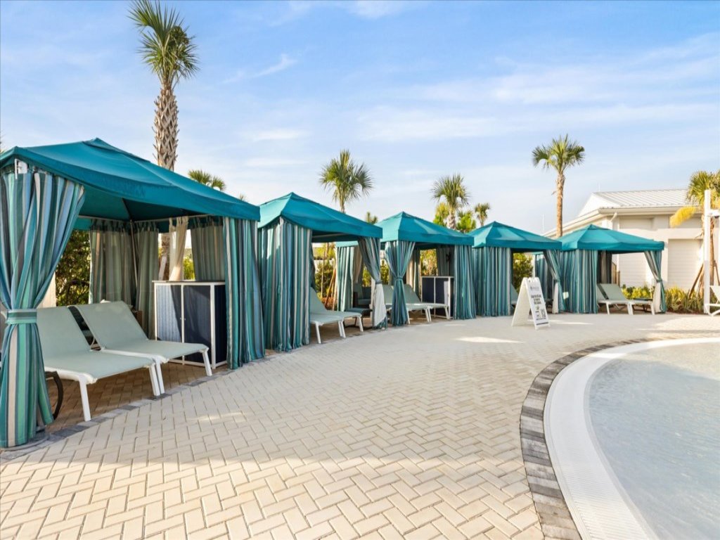 Mickey's Movie Mogul Theme Fun House! Vacation Rental in Clermont - RedAwning