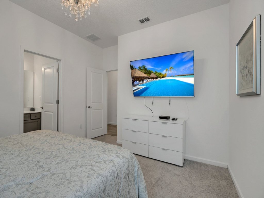 Everyone Can Come So Much Space Pool Home! Vacation Rental in Kissimmee - RedAwning