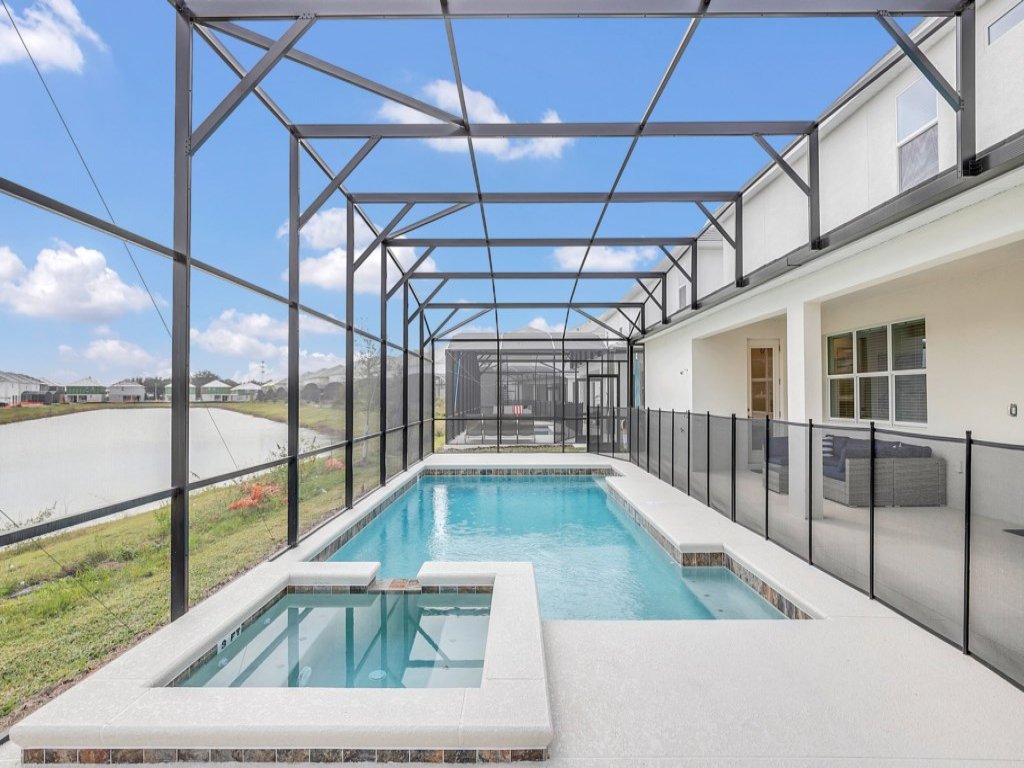Everyone Can Come So Much Space Pool Home! Vacation Rental in Kissimmee - RedAwning