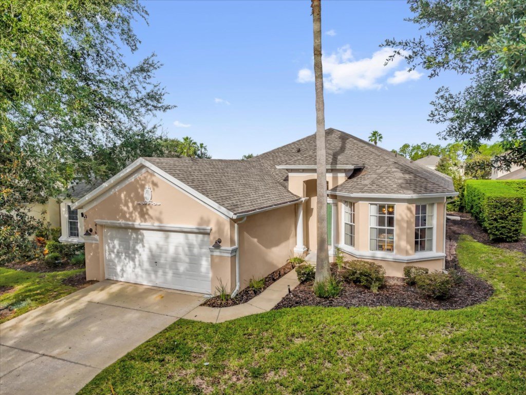 4 Bed Luxury Quiet & Private Home! Vacation Rental in Davenport - RedAwning