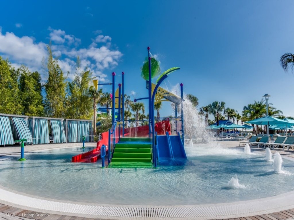 SciFi Theater Amazing Theme 7 Bed Pool Home Vacation Rental in Davenport - RedAwning