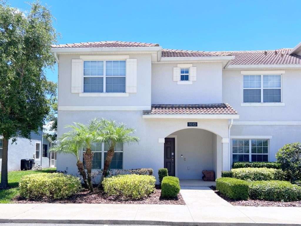 Mickey's Home 5 Bed Town-Home With Private Pool! Vacation Rental in Davenport - RedAwning