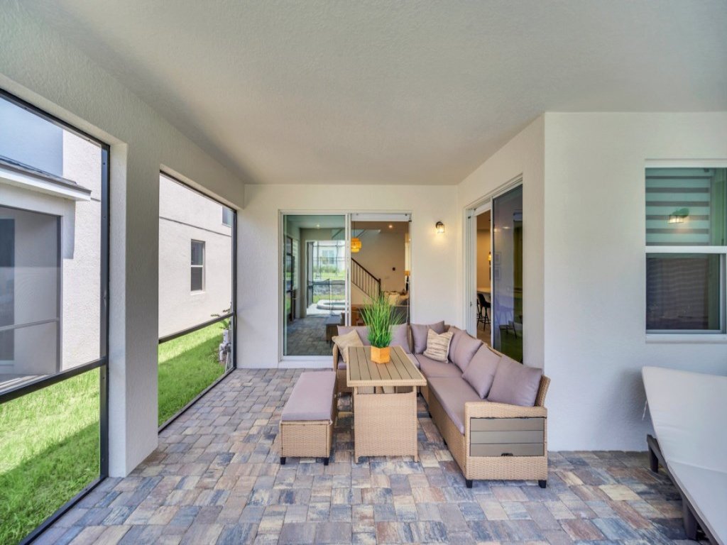 Movie Room, Pool, Theme Rooms Everything Included! Vacation Rental in Kissimmee - RedAwning