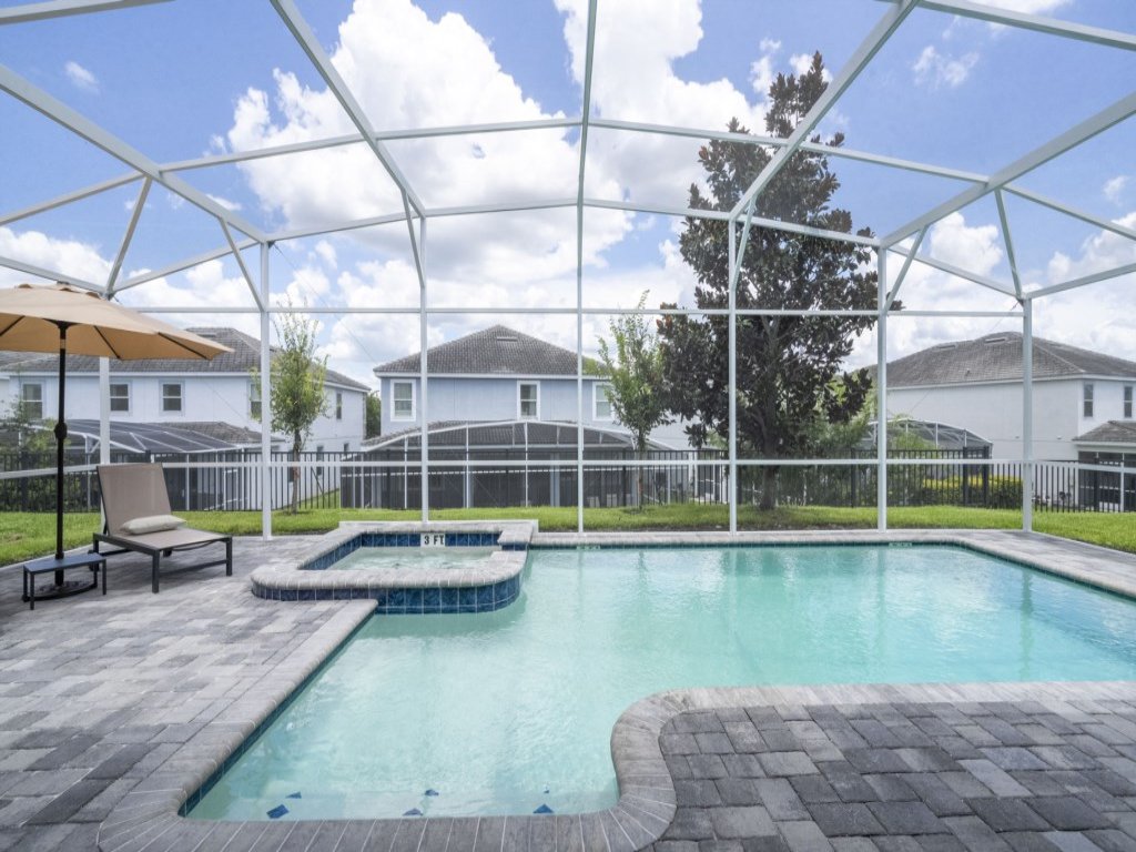 The Most Stunning Home With Everything You Want! Vacation Rental in Davenport - RedAwning