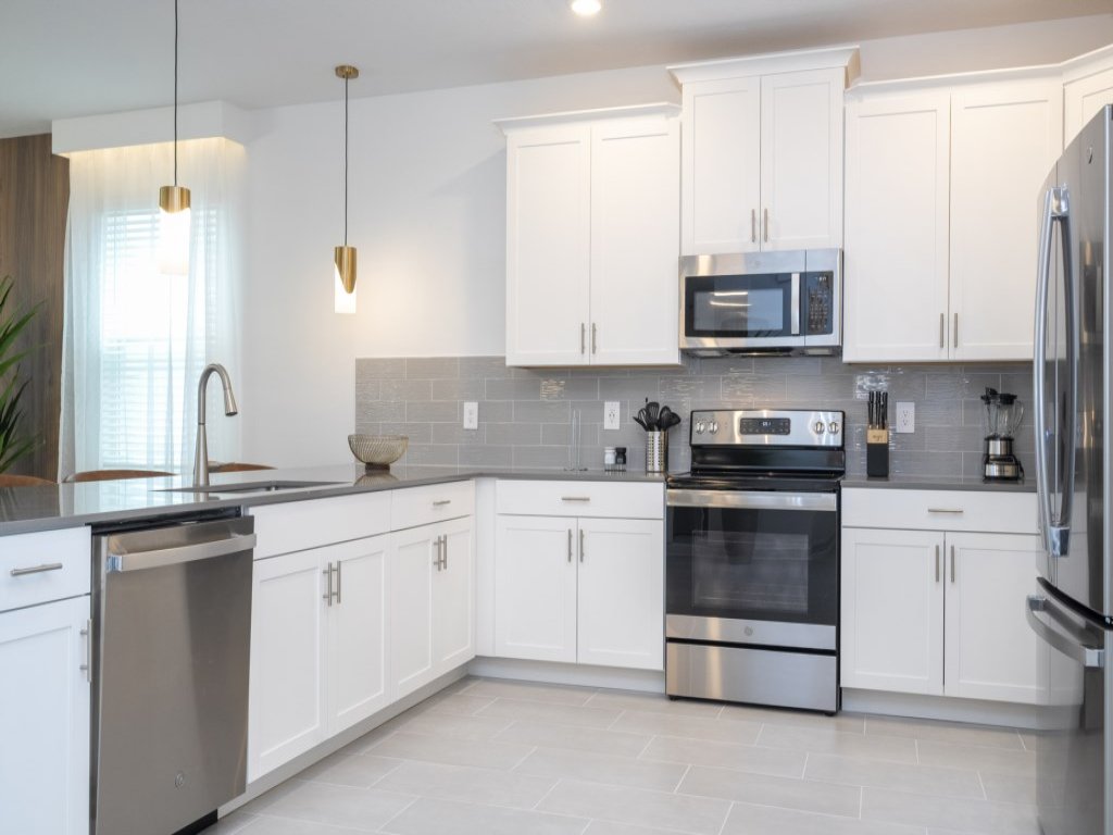 The Most Stunning Home With Everything You Want! Vacation Rental in Davenport - RedAwning