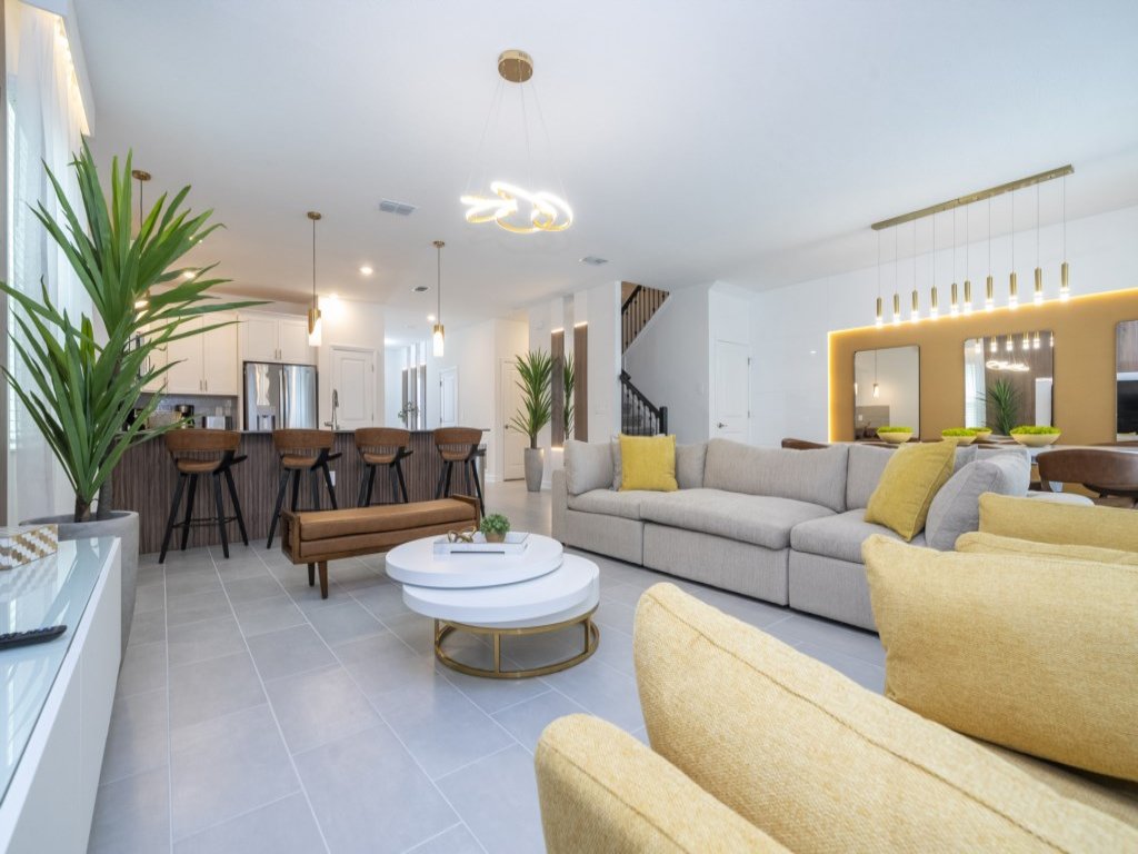 The Most Stunning Home With Everything You Want! Vacation Rental in Davenport - RedAwning