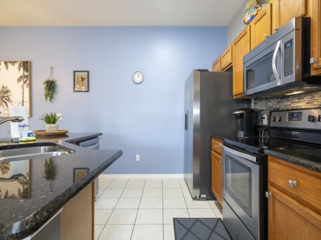   Lake View Peace & Tranquility Very Private Pool Vacation Rental in Kissimmee - RedAwning