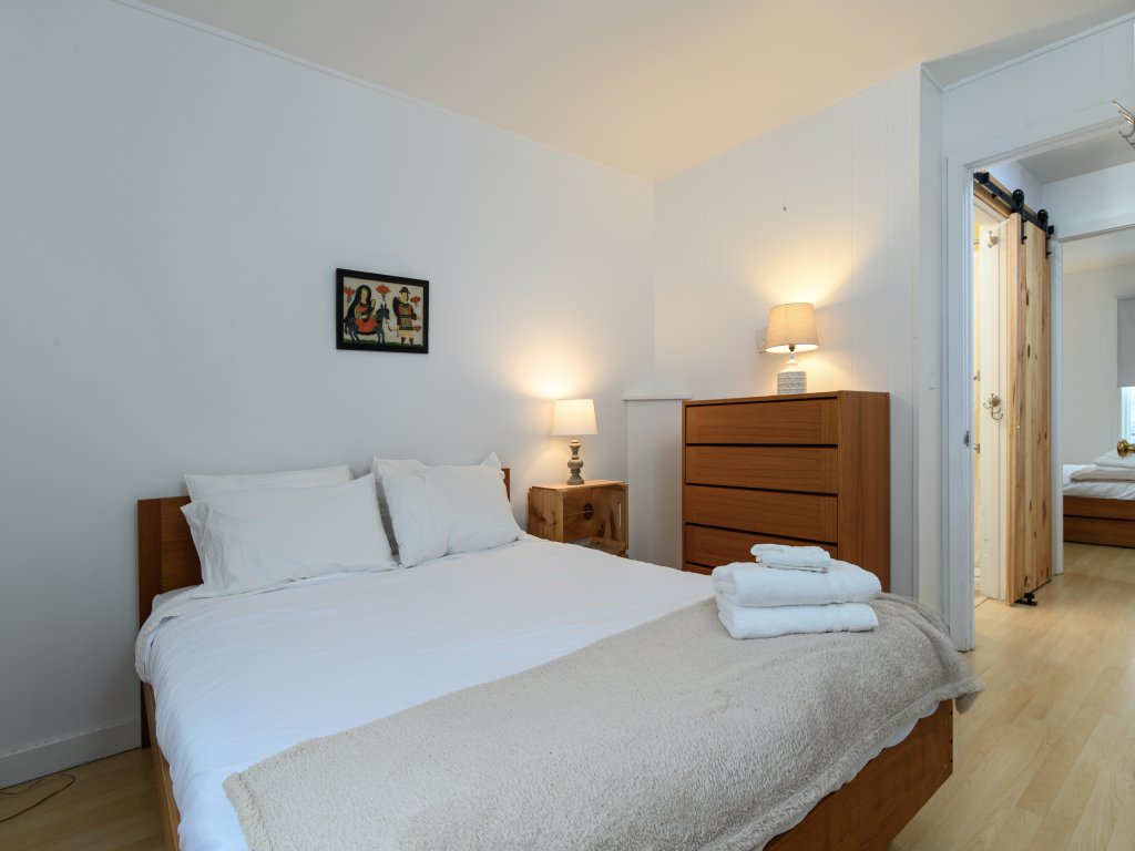 6 Village Edge Vacation Rental in Warren - RedAwning