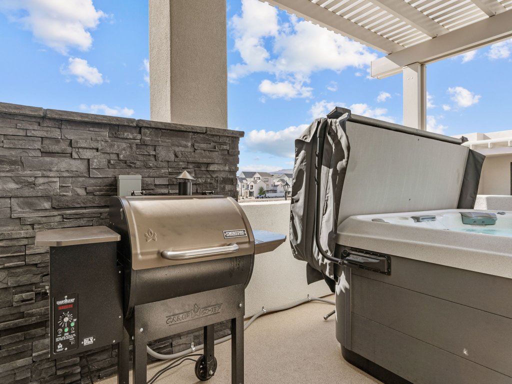 Coastline Cottage Vacation Rental in St. George - RedAwning
