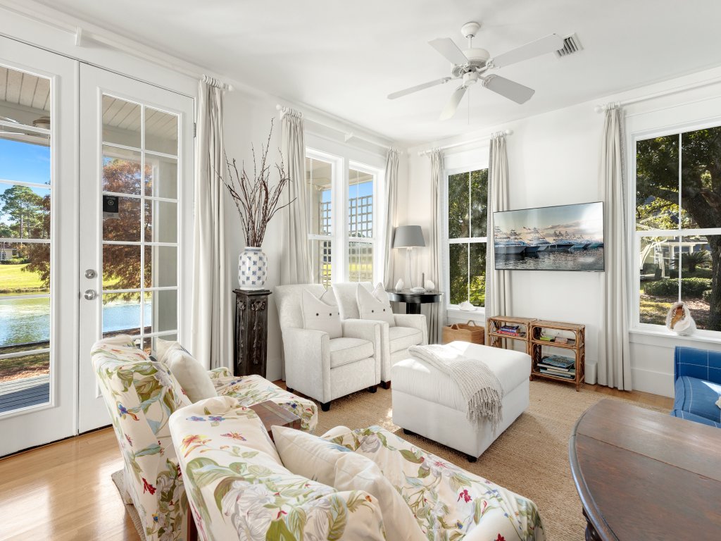 Ravens Run Vacation Rental in Miramar Beach - RedAwning