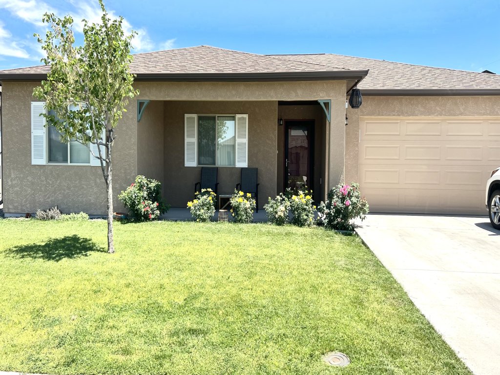 Canyon View Oasis Vacation Rental in Grand Junction - RedAwning