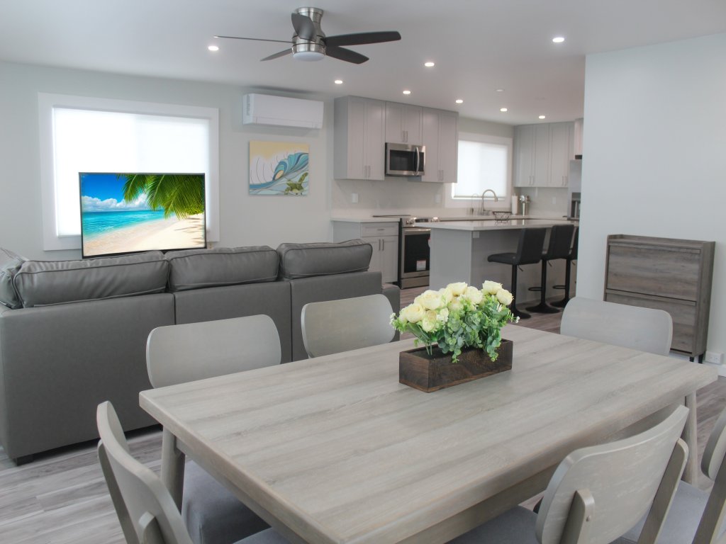 Impeccably Renovated Oasis 3-B in Honolulu Vacation Rental in Honolulu - RedAwning