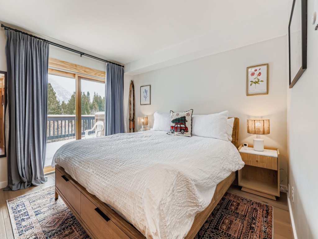 2963 Key Condo Vacation Rental in Keystone - RedAwning