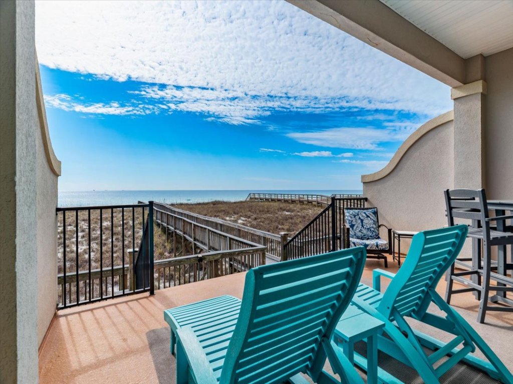 Seven Sandcastles  Vacation Rental in Navarre - RedAwning