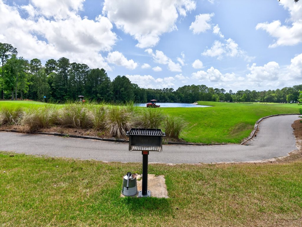 21D Beaches & Birdies Vacation Rental in Pawleys Island - RedAwning