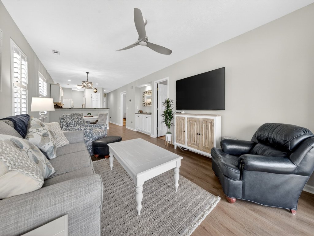 21D Beaches & Birdies Vacation Rental in Pawleys Island - RedAwning