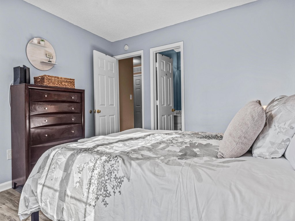 Woodstone Retreat right next to UGA golf course! Vacation Rental in Georgia - RedAwning