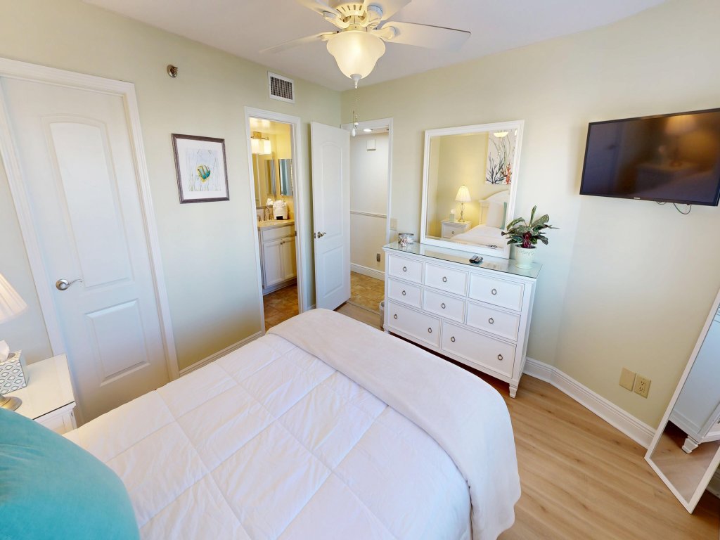 Mainsail 223 Vacation Rental in Miramar Beach - RedAwning