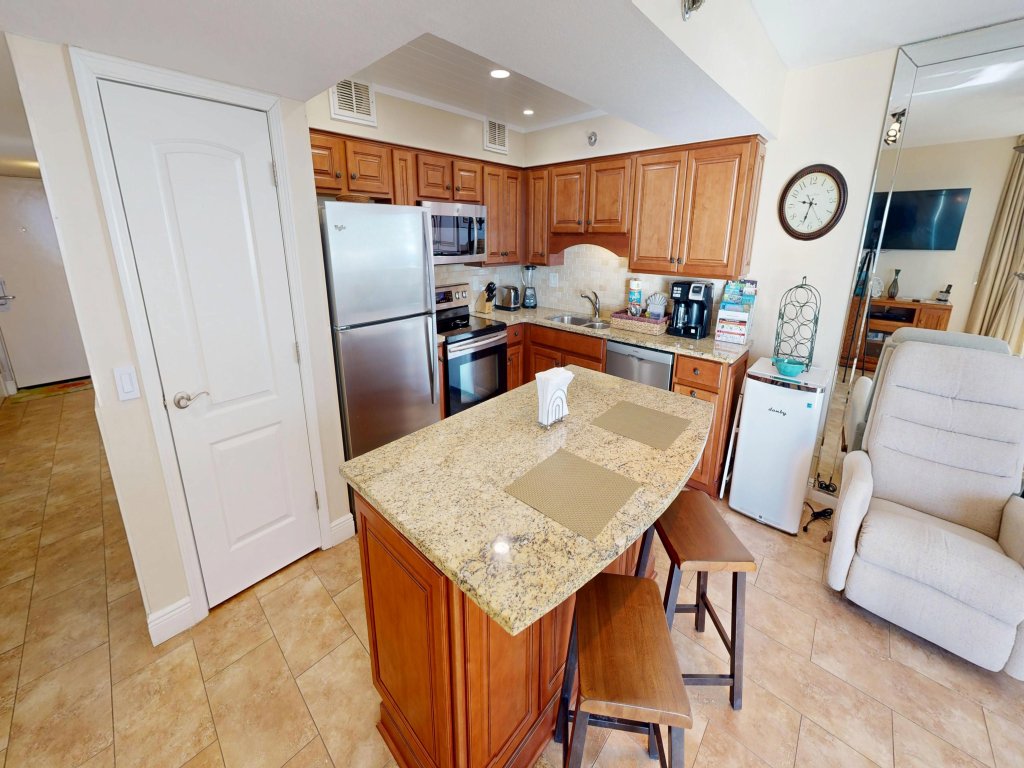 Mainsail 223 Vacation Rental in Miramar Beach - RedAwning
