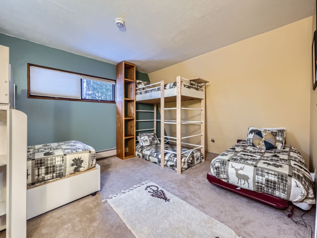 The Burrow Vacation Rental in Alma - RedAwning