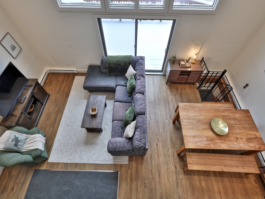 The Powder House Vacation Rental in Killington - RedAwning